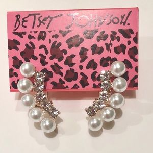 Betsey Johnson Earrings Crystal & faux Pearl